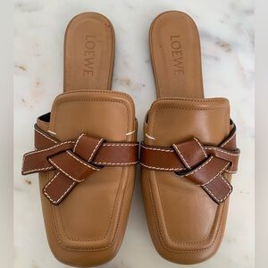 Authentic Loewe Gate leather flat mules. Size 39
